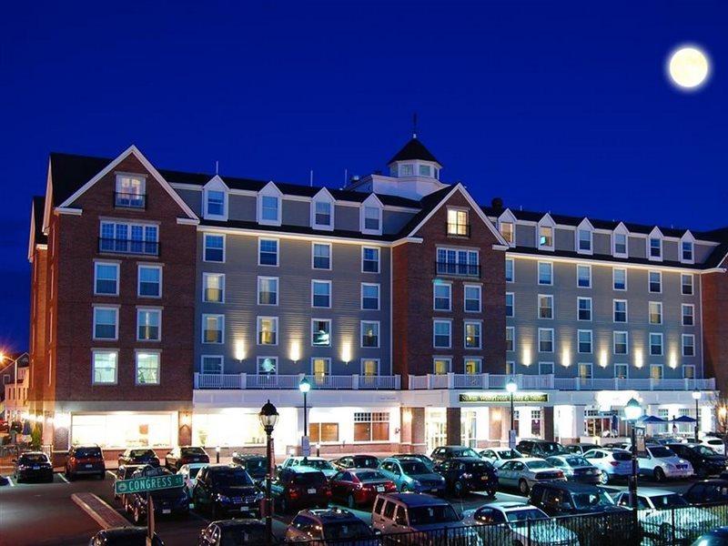 Salem Waterfront Hotel & Suites Exterior foto